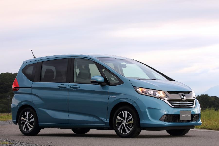  Honda Freed+ Hybrid 2016 года  (фото 9 из 22)